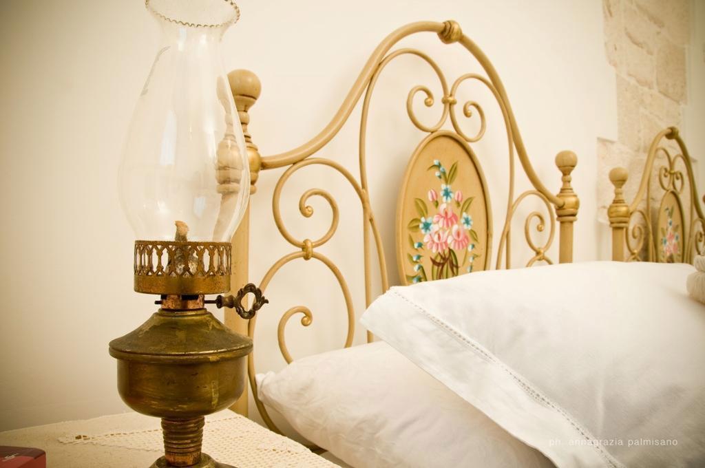 アルベロベッロ マグラビ Bed & Breakfast エクステリア 写真